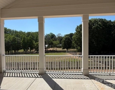 14921 Black Farms Road - Photo Thumbnail 11