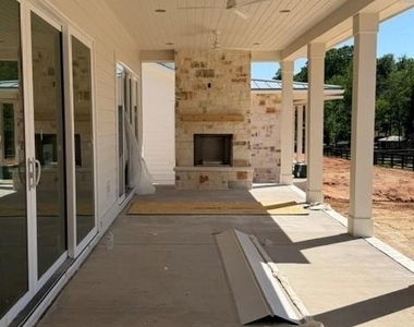 14921 Black Farms Road - Photo Thumbnail 3