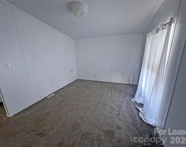1844 Drew Drive - Photo Thumbnail 29