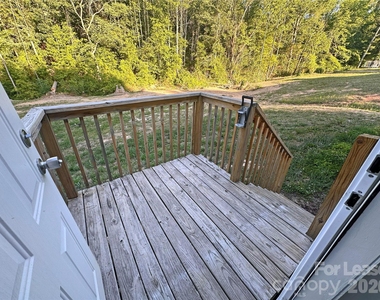 1844 Drew Drive - Photo Thumbnail 9