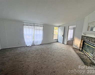 1844 Drew Drive - Photo Thumbnail 16