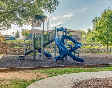 263 Keener Boulevard - Photo Thumbnail 33
