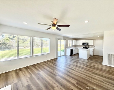 43391 Calle Morita - Photo Thumbnail 10