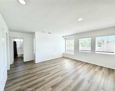 43391 Calle Morita - Photo Thumbnail 17