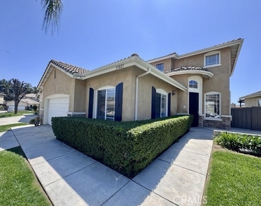 33021 Adelante Street - Photo Thumbnail 3