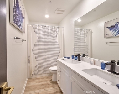33063 Table Rock Drive - Photo Thumbnail 26