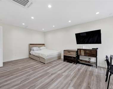 8744 Ruffner Avenue - Photo Thumbnail 1