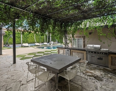4816 Gloria Avenue - Photo Thumbnail 33