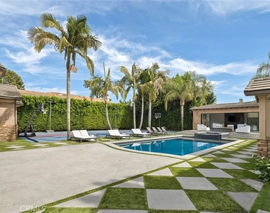 4816 Gloria Avenue - Photo Thumbnail 34