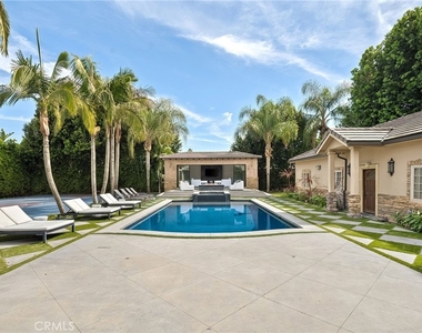 4816 Gloria Avenue - Photo Thumbnail 5