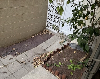 1164 Irving Avenue - Photo Thumbnail 33