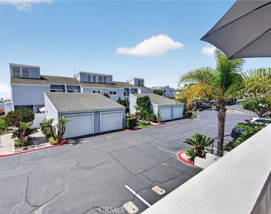 24601 Harbor View Drive - Photo Thumbnail 9