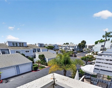 24601 Harbor View Drive - Photo Thumbnail 29