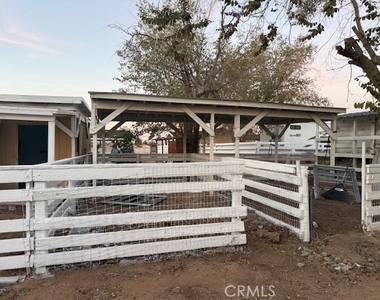 16100 Navajo Road - Photo Thumbnail 45