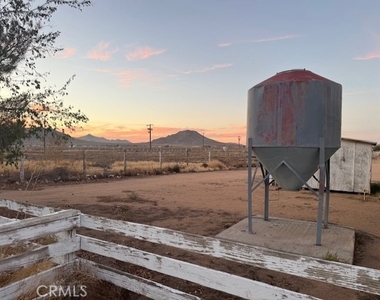 16100 Navajo Road - Photo Thumbnail 30