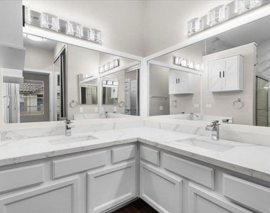 8660 New Salem St - Photo Thumbnail 10