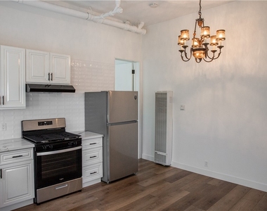5908 Atlantic Avenue - Photo Thumbnail 4
