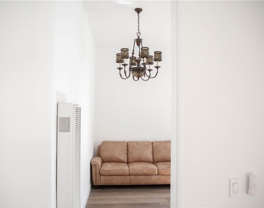 5908 Atlantic Avenue - Photo Thumbnail 8