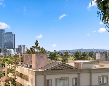 10535 Wilshire #912 - Photo Thumbnail 12