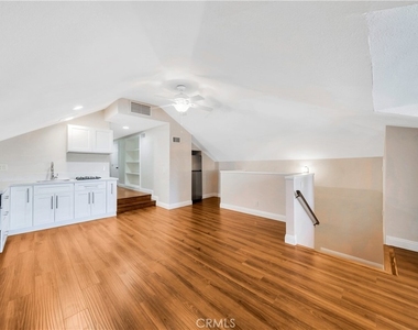24692 Julie Ave - Photo Thumbnail 23