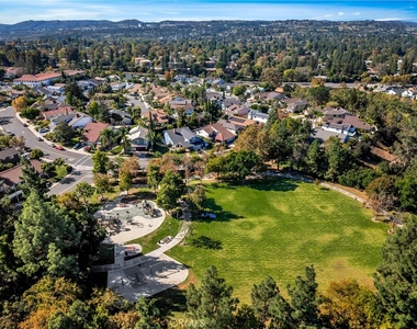 24692 Julie Ave - Photo Thumbnail 3