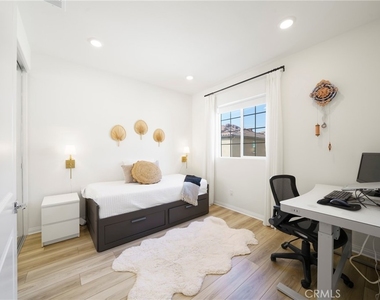 27658 S Heartwood Drive - Photo Thumbnail 26