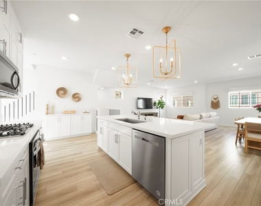 27658 S Heartwood Drive - Photo Thumbnail 13