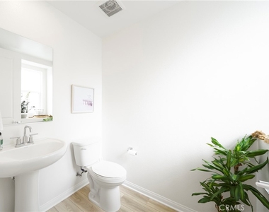 27658 S Heartwood Drive - Photo Thumbnail 15