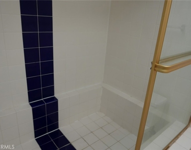 16795 Roosevelt - Photo Thumbnail 14
