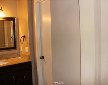 24341 Conejo - Photo Thumbnail 22