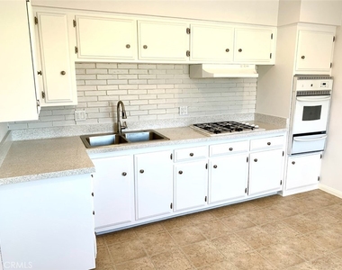 1601 Alabama Street - Photo Thumbnail 1