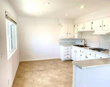 1601 Alabama Street - Photo Thumbnail 3