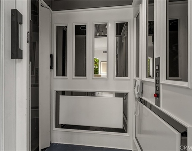 215 Poppy Avenue - Photo Thumbnail 22