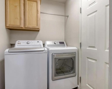 173 S Veracruz Place - Photo Thumbnail 13