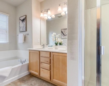 173 S Veracruz Place - Photo Thumbnail 19