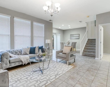 173 S Veracruz Place - Photo Thumbnail 4