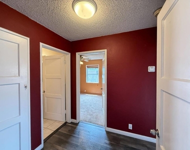 1226 148th Avenue - Photo Thumbnail 11