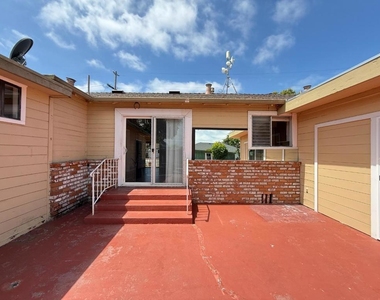 1226 148th Avenue - Photo Thumbnail 22