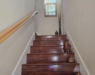 3186 Amaro Lane - Photo Thumbnail 13