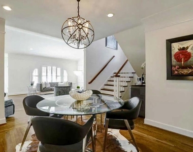 1052 Carolyn Avenue - Photo Thumbnail 9