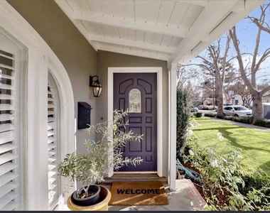 1052 Carolyn Avenue - Photo Thumbnail 2