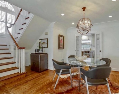 1052 Carolyn Avenue - Photo Thumbnail 11