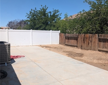 14600 Rosemary Drive - Photo Thumbnail 9