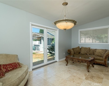 6250 Altura Avenue - Photo Thumbnail 7