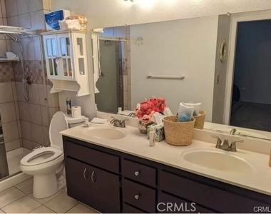 230 Plains Court - Photo Thumbnail 5
