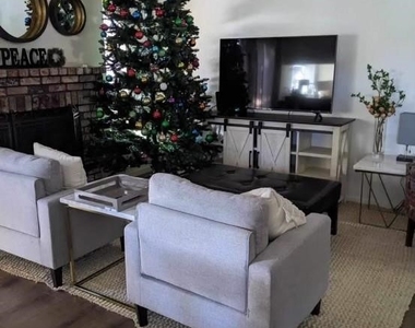 230 Plains Court - Photo Thumbnail 8