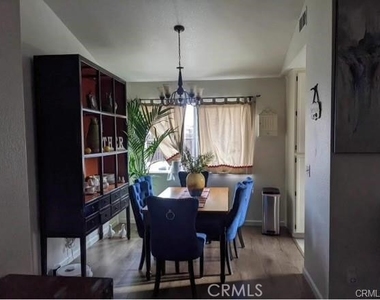 230 Plains Court - Photo Thumbnail 2