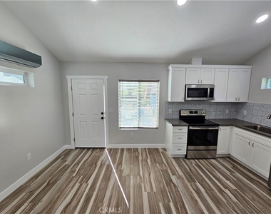 6570 Mount Diablo Avenue - Photo Thumbnail 14