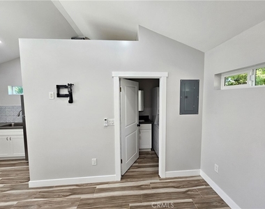 6570 Mount Diablo Avenue - Photo Thumbnail 9