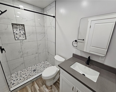 6570 Mount Diablo Avenue - Photo Thumbnail 12